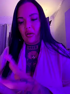  MelinaCurves  online show from 10-05-25, 09:02