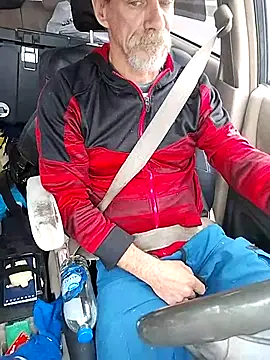 Snapshot of Biknight chatting on 10-26-25, 05:52 Biknight online show from 10-26-25, 05:52