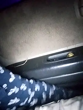 Snapshot of Biknight chatting on 11-02-25, 03:53 Biknight online show from 11-02-25, 03:53