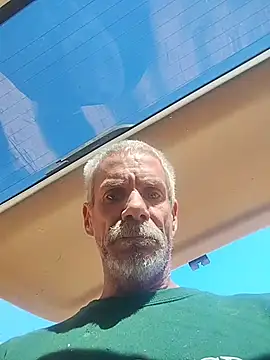 Snapshot of Biknight chatting on 11-16-25, 05:29 Biknight online show from 11-16-25, 05:29