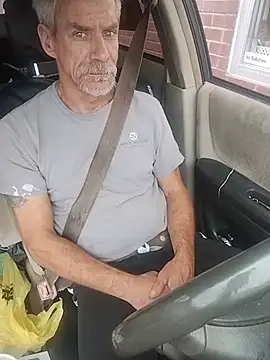 Snapshot of Biknight chatting on 11-22-25, 03:44 Biknight online show from 11-22-25, 03:44