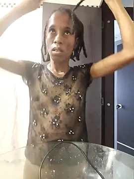 Snapshot of africa_deluxe chatting on 12-05-24, 09:17 africa deluxe online show from 12-05-24, 09:17