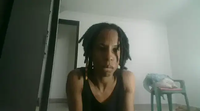 Snapshot of africa_deluxe chatting on 02-23-25, 04:35 africa deluxe online show from 02-23-25, 04:35