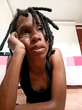 Snapshot of africa_deluxe chatting on 03-14-25, 09:21 africa deluxe online show from 03-14-25, 09:21