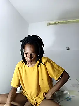 Snapshot of africa_deluxe chatting on 11-17-25, 04:46 africa deluxe online show from 11-17-25, 04:46