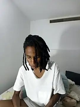 Snapshot of africa_deluxe chatting on 11-29-25, 11:41 africa deluxe online show from 11-29-25, 11:41