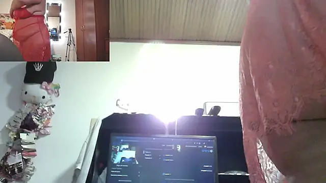 Snapshot of zoe_hotxxx chatting on 02-10-26, 02:43 zoe hotxxx online show from 02-10-26, 02:43