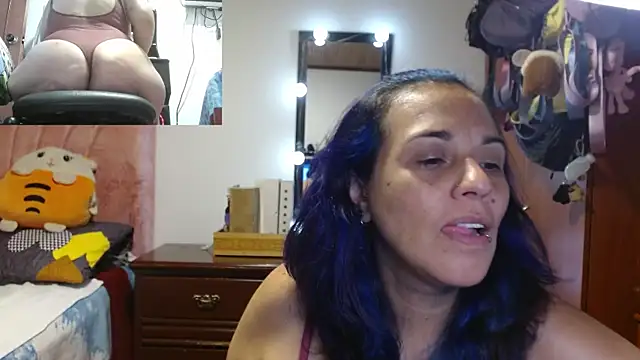 Snapshot of zoe_hotxxx chatting on 07-02-26, 02:12 zoe hotxxx online show from 07-02-26, 02:12