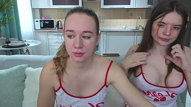 Naughty Alice online show from 12-22-25, 06:32