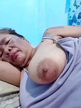 sexylizzy4u online show from 10-14-25, 07:47