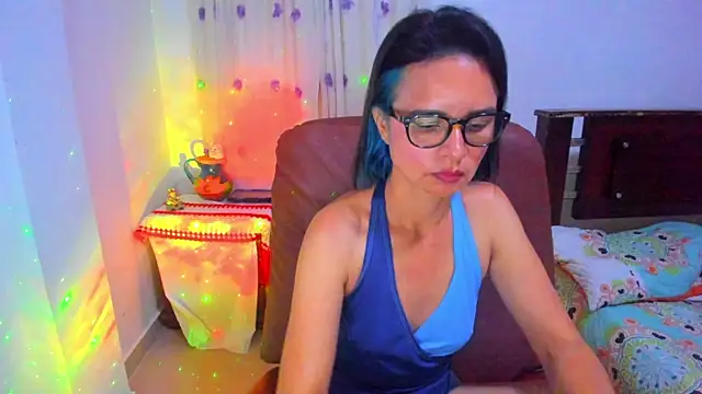 BrianaGarner online show from 11-09-25, 04:44