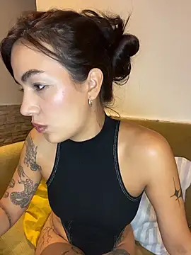 sralalo online show from 02-10-26, 02:37