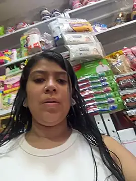 Snapshot of emilyjohanson chatting on 06-25-26, 05:06 emilyjohanson online show from 06-25-26, 05:06