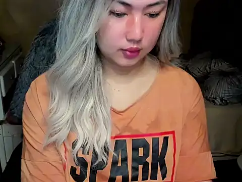 HOTnWILDalice online show from 01-25-25, 03:40