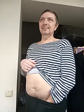 Snapshot of Pokaz2020 chatting on 12-09-24, 09:49 Pokaz2020 online show from 12-09-24, 09:49