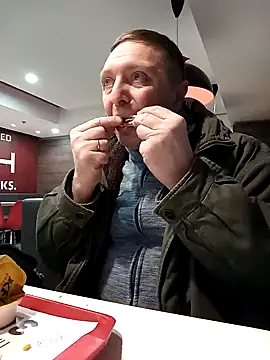 Snapshot of Pokaz2020 chatting on 12-20-24, 07:50 Pokaz2020 online show from 12-20-24, 07:50