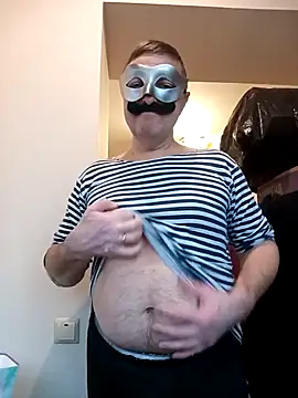 Snapshot of Pokaz2020 chatting on 12-26-24, 01:54 Pokaz2020 online show from 12-26-24, 01:54