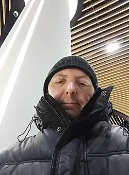 Snapshot of Pokaz2020 chatting on 02-12-25, 06:40 Pokaz2020 online show from 02-12-25, 06:40