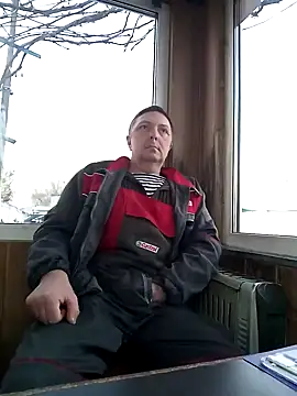 Snapshot of Pokaz2020 chatting on 03-21-25, 03:55 Pokaz2020 online show from 03-21-25, 03:55