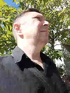 Snapshot of Pokaz2020 chatting on 09-11-25, 09:42 Pokaz2020 online show from 09-11-25, 09:42