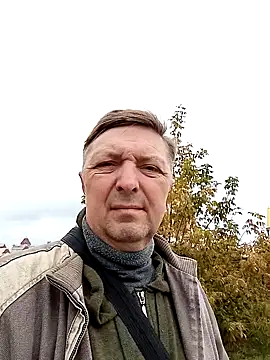 Snapshot of Pokaz2020 chatting on 10-07-25, 12:02 Pokaz2020 online show from 10-07-25, 12:02