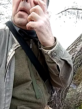 Snapshot of Pokaz2020 chatting on 10-11-25, 01:53 Pokaz2020 online show from 10-11-25, 01:53