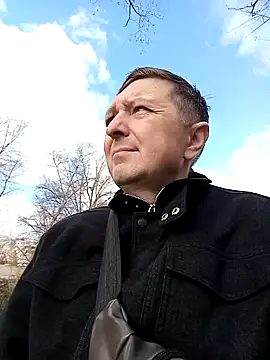 Snapshot of Pokaz2020 chatting on 10-28-25, 11:14 Pokaz2020 online show from 10-28-25, 11:14