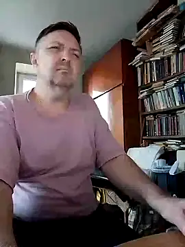 Snapshot of Pokaz2020 chatting on 07-28-26, 04:39 Pokaz2020 online show from 07-28-26, 04:39