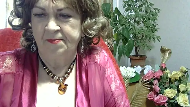 Snapshot of Emma52610 chatting on 05-09-26, 05:34 Emma52610 online show from 05-09-26, 05:34
