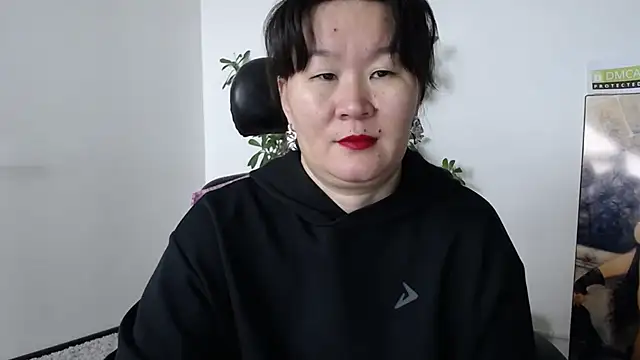 Snapshot of Akira_xx chatting on 10-04-25, 02:20 Akira xx online show from 10-04-25, 02:20