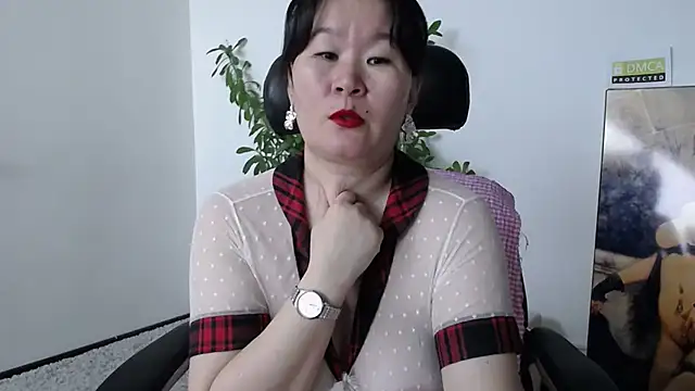 Snapshot of Akira_xx chatting on 10-27-25, 02:59 Akira xx online show from 10-27-25, 02:59