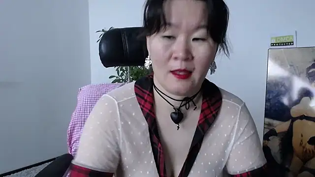 Snapshot of Akira_xx chatting on 11-06-25, 02:23 Akira xx online show from 11-06-25, 02:23