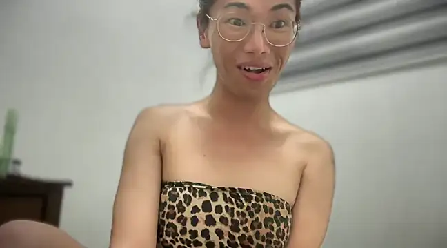 Snapshot of Jakolera2020 chatting on 03-19-25, 02:59 Jakolera2020 online show from 03-19-25, 02:59