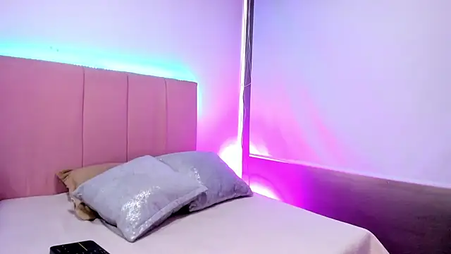 melani xc online show from 11-13-25, 05:34