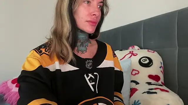 airgeadx online show from 04-10-26, 02:22