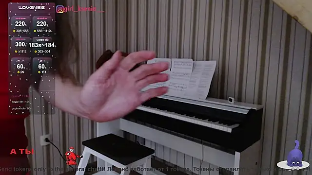 Girl Ksenia online show from 03-20-25, 11:56