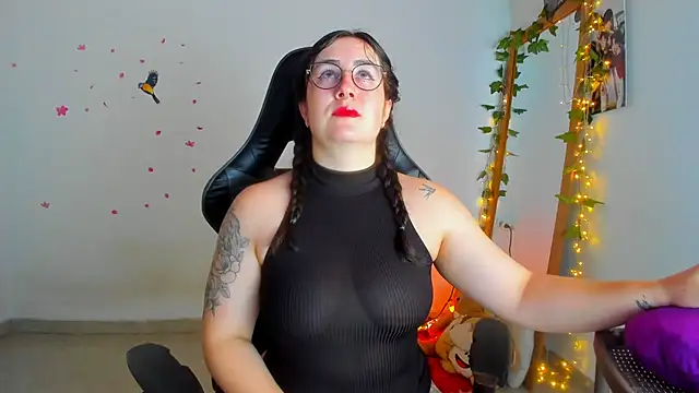 Susan Foxx online show from 02-22-26, 05:11