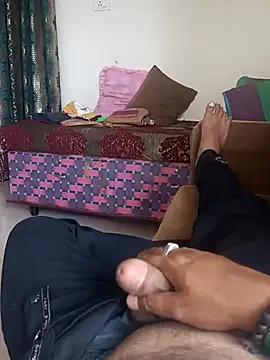 Snapshot of karthikck3 chatting on 03-03-25, 07:10 karthikck3 online show from 03-03-25, 07:10