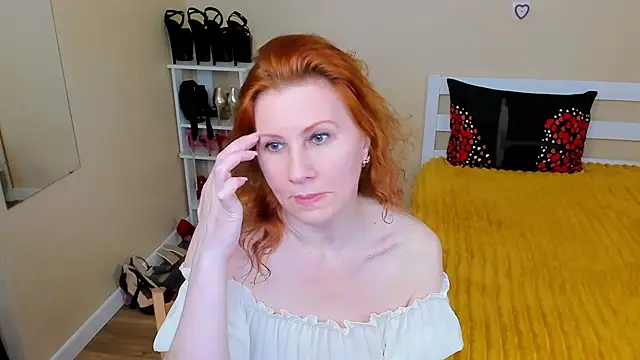 Snapshot of FoxySophia chatting on 07-14-26, 10:54 FoxySophia online show from 07-14-26, 10:54