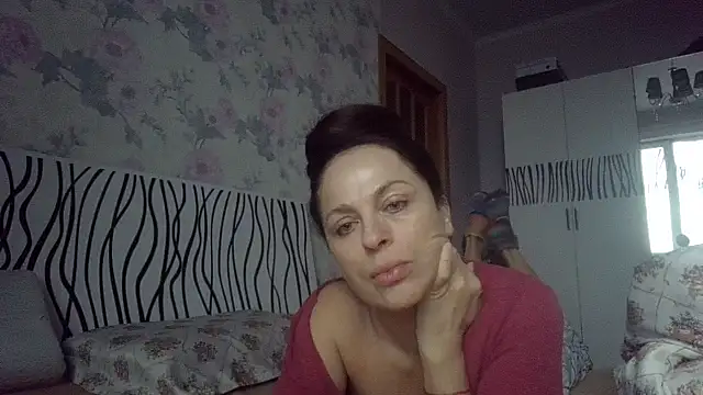 LindaStarS online show from 12-22-25, 06:10