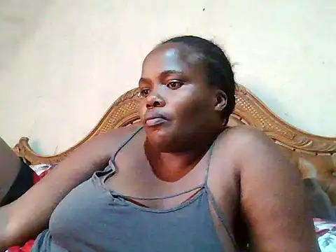 Snapshot of sexybigboobz chatting on 05-16-26, 10:36 sexybigboobz online show from 05-16-26, 10:36