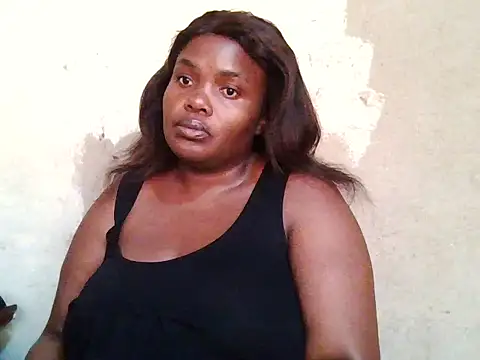 Snapshot of sexybigboobz chatting on 05-18-26, 07:03 sexybigboobz online show from 05-18-26, 07:03