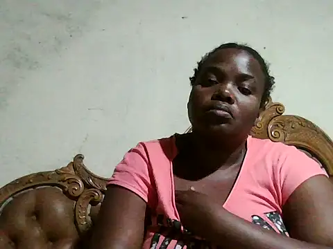 Snapshot of sexybigboobz chatting on 06-10-26, 02:12 sexybigboobz online show from 06-10-26, 02:12