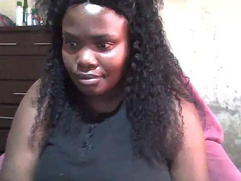 Snapshot of sexybigboobz chatting on 06-16-26, 01:47 sexybigboobz online show from 06-16-26, 01:47