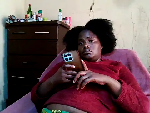 Snapshot of sexybigboobz chatting on 07-28-26, 11:17 sexybigboobz online show from 07-28-26, 11:17