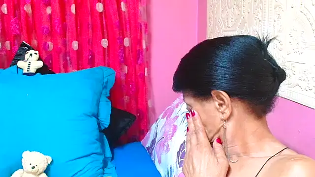 SLUTTYROXY online show from 02-09-25, 08:45