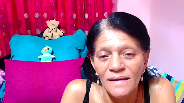 SLUTTYROXY online show from 09-29-25, 05:56