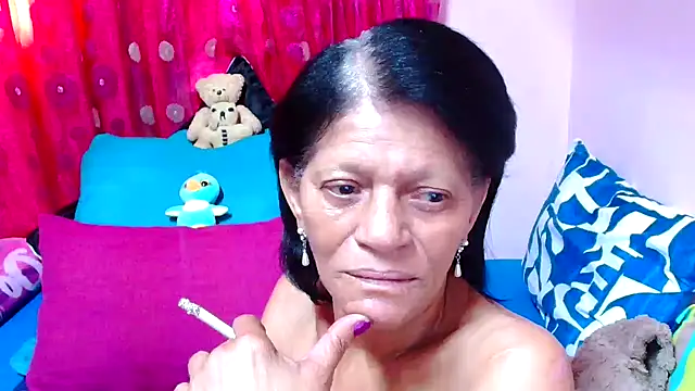 SLUTTYROXY online show from 10-01-25, 06:30