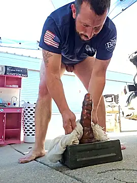 UncutHammer69 online show from 10-12-25, 04:28