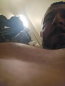 UncutHammer69 online show from 10-23-25, 10:58